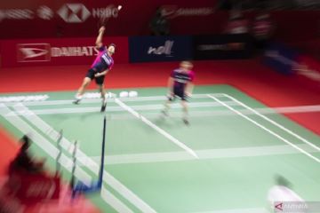 Aksi The Minions di babak kualifikasi Indonesia Masters