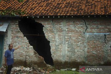 Puluhan rumah rusak akibat pergerakan tanah di Kabupaten Tegal