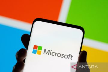 Microsoft kurangi operasi di Rusia akibat konflik Ukraina
