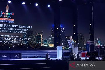 Pesta kembang api tandai pembukaan kembali Jakarta Fair Kemayoran