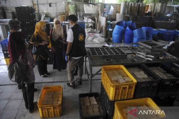 BPOM ungkap pabrik tahu berformalin di Kabupaten Bogor
