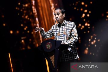 Jokowi jelaskan kepada relawan upaya kencangkan APBN jaga stabilitas