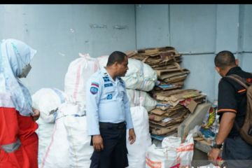 Warga binaan Rutan Palembang dilatih olah sampah
