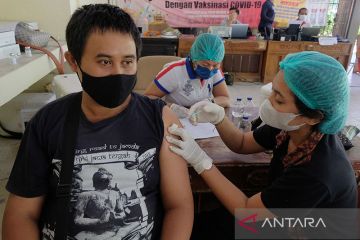 50.450.341 orang disuntik vaksin COVID-19 dosis penguat di Indonesia