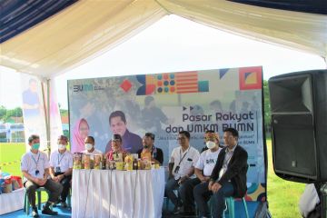 Ringankan beban masyarakat, Indonesia Re ikuti Pasar Rakyat dan Bazar UMKM BUMN