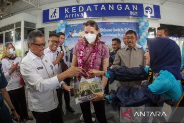 Kedatangan wisatawan Singapura disambut Pemkot Batam