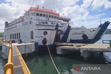 Akibat cuaca buruk pelayaran kapal feri di Pulau Simeulue dihentikan