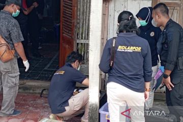 Labfor Polda Jateng olah TKP ledakan di Banyumas