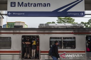 Uji coba pengoperasian Stasiun Matraman