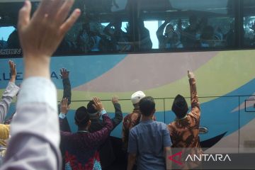 Pemberangkatan jamaah calon haji di Tegal