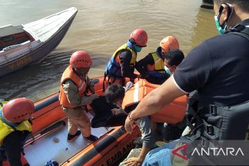 Tim SAR menemukan jasad remaja yang tenggelam dua hari di Sungai Musi