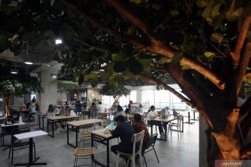 Wisma BCA Foresta Berbasis Ramah Lingkungan Dan Hemat Energi