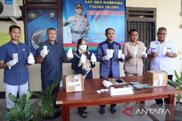 Polres Palopo kerja sama BPOM mengamankan 1.250 obat daftar G