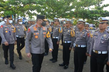 Polda Sumbar turunkan 68 unit kendaraan kawal HDCI Sumatera Bike Week