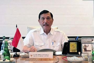 Luhut: PeduliLindungi jadi alat pantau distribusi minyak goreng curah