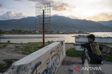 Rekonstruksi Jembatan Kuning Palu