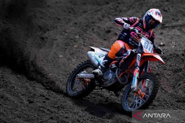 Pembalap motocross MXGP jajal Sirkuit Samota