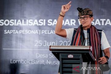 Sandiaga ajak masyarakat angkat keunggulan daerah masing-masing