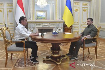 Presiden Ukraina Volodymyr Zelenskyy menerima kunjungan Presiden Joko Widodo