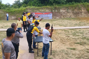 HUT Bhayangkara, Polres Lhokseumawe gelar lomba menembak