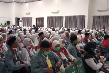 Jadwal keberangkatan kloter dua jamaah haji Aceh bergeser