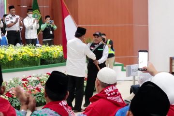 Tiga jamaah calon haji Kalsel kloter pertama tunda keberangkatan