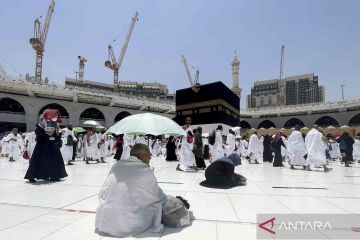 Jamaah haji berduyun-duyun ke Mekkah pertama pascapandemi