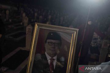 Upacara pemakaman Menteri PANRB Tjahjo Kumolo