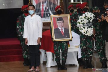 Kemarin, Tjahjo Kumolo wafat hingga Jokowi temui Presiden MBZ