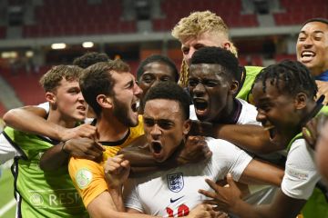 Inggris juarai Piala Eropa U19 setelah tekuk Israel 3-1