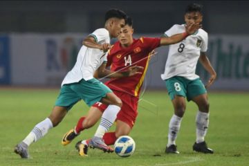 Laga AFF U-19 Indonesia vs Vietnam imbang