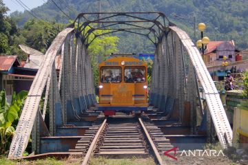 Reaktivasi KA Sawahlunto-Muaro Kalaban tingkatkan ekonomi masyarakat