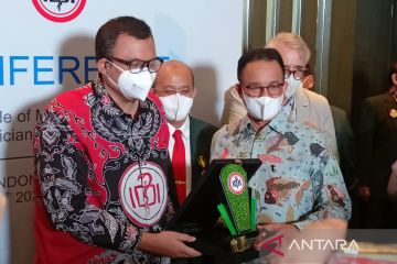 Anies ingatkan dokter beri awam pencerahan di tengah maraknya hoaks