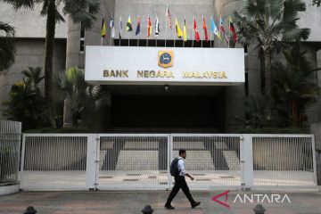 Malaysia secara mengejutkan naikkan suku bunga acuan jadi 3,0 persen