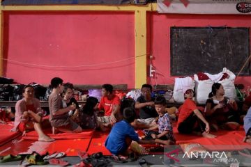 Pengungsi abrasi Pantai Amurang-Sulut meningkat hampir 500 orang