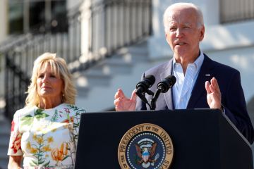 Biden pada peringatan 4 Juli: Kebebasan terancam