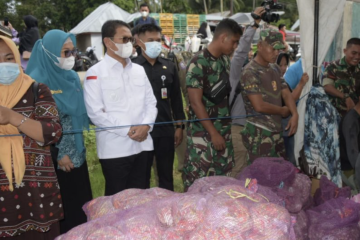 Pemprov Gorontalo gelar pasar murah di Kecamatan Pulubala