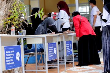 Vaksinasi COVID-19 inklusif di Pinrang beri dokumen Kependudukan