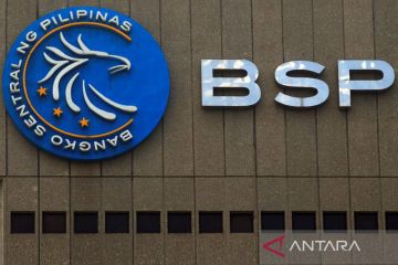 Bank sentral Filipina bisa naikkan suku bunga 100 basis poin tahun ini