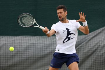 Djokovic ke semifinal Wimbledon usai singkirkan Sinner dalam lima set