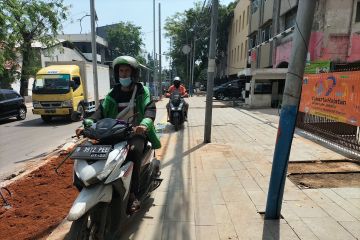 Pemkot Jakbar imbau pengendara motor tak melintas di trotoar Kota Tua