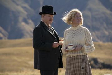 Kirsten Dunst menikahi Jesse Plemons setelah enam tahun bersama