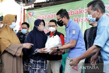 Sandiaga Uno gandeng OK OCE salurkan hewan kurban di Jaksel