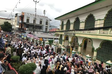 Warga Desa Batu Merah Ambon gelar tradisi Karnaval Hadrah