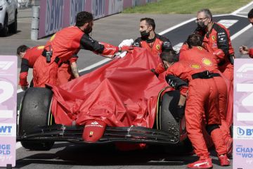 Sainz ungkap mesin Ferrari rusak tanpa peringatan di Austria