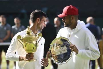 Djokovic akan traktir Kyrgios setelah kemenangan Wimbledon