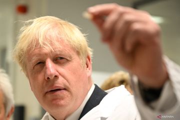 Boris Johnson, pemimpin bisnis akan bahas soal bantuan biaya hidup