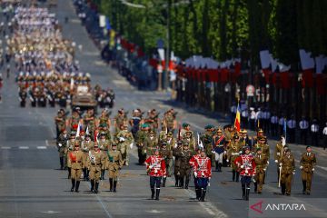 Prancis kerahkan ribuan penegak hukum amankan perayaan Hari Bastille