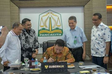 Pj Gubernur Aceh tandatangani SK lokasi pertandingan PON Aceh-Sumut