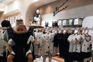 Nero Bianco X MOOIMOM rilis baju bayi berbahan ramah lingkungan
